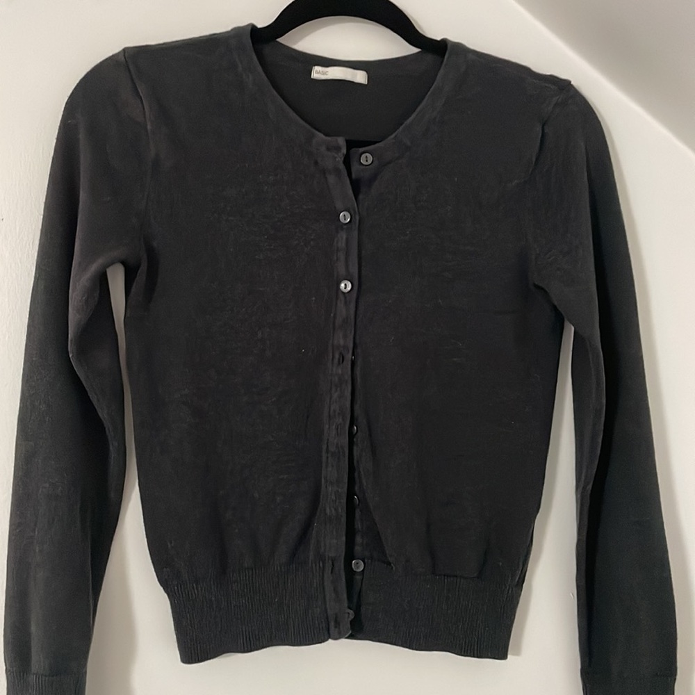 Cardigan - Picture 2 of 3